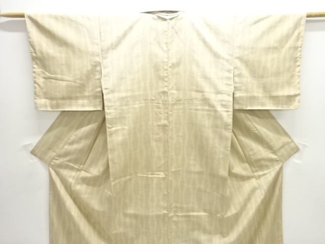  アンティーク　立涌模様織り出し十日町紬着物